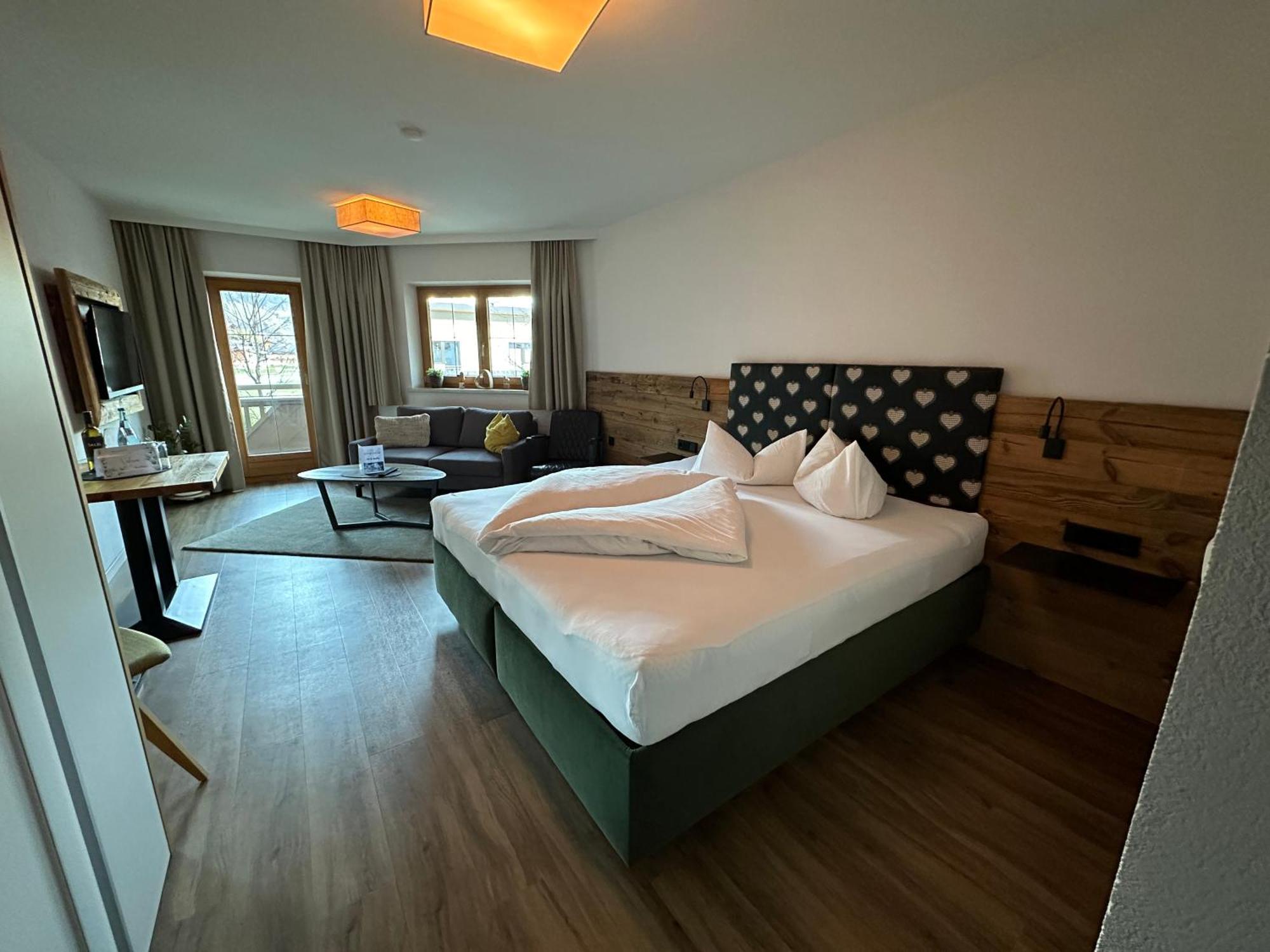 Resort Schrofenblick Mayrhofen Bagian luar foto