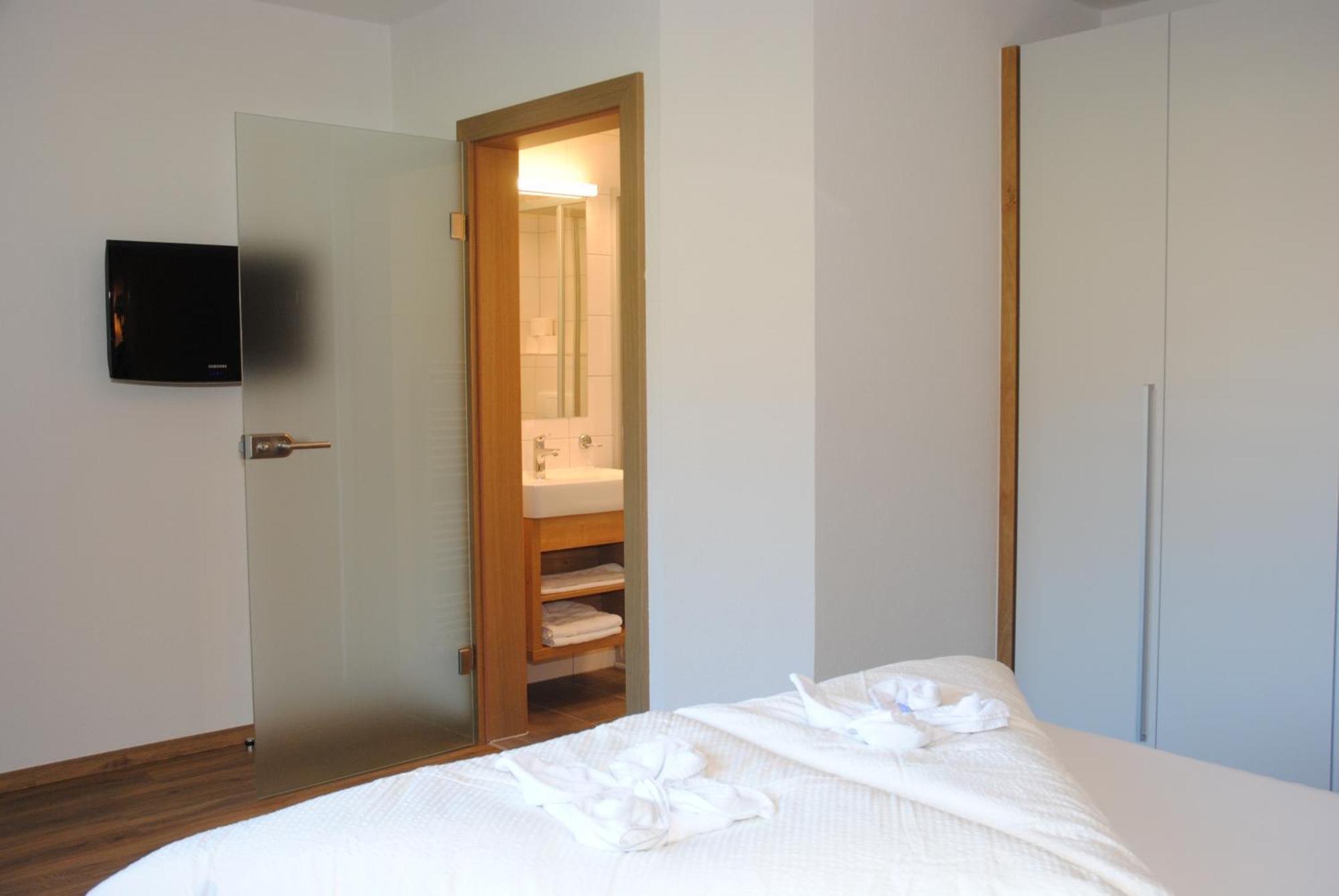 Resort Schrofenblick Mayrhofen Bagian luar foto