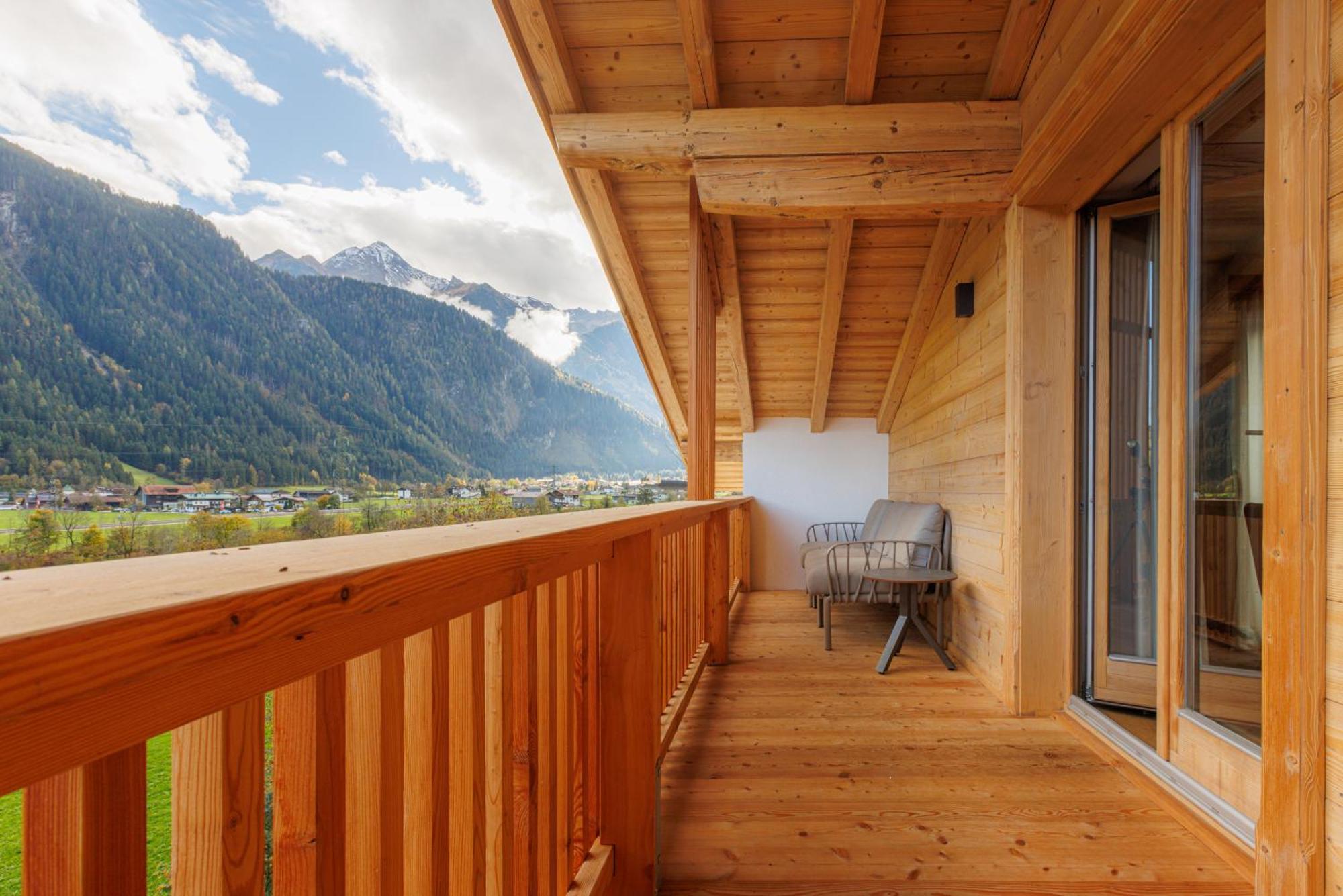 Resort Schrofenblick Mayrhofen Ruang foto